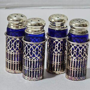 4 Pierced Silverplate Cobalt Salt Pepper Shakers 2.5" Towle Japan Blue Glass vin